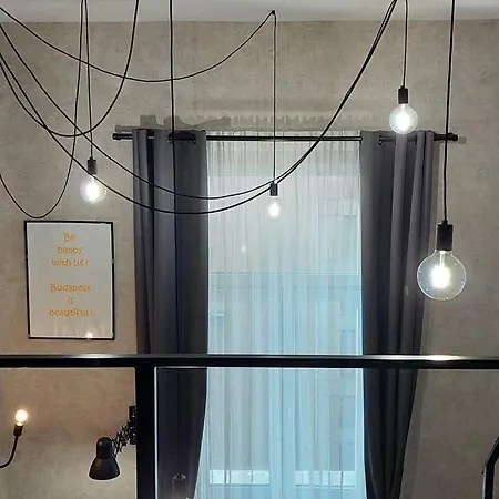 Luxury In The Center With Parking Apartment