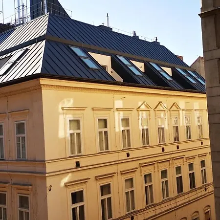 Apartment Luxury In The Center With Parking *